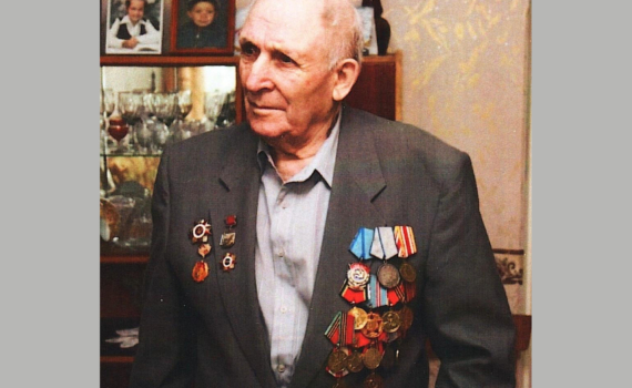 Мэр Воронежа поздравил почётного гражданина города Дмитрия Рягузова с 98-летием