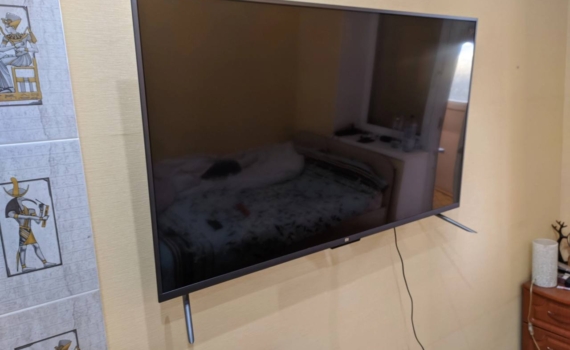 Провода портят интерьер: методы маскировки, о которых молчат электрики — без грязи и штробления стен Провода портят интерьер: методы маскировки, о которых молчат электрики — без грязи и штробления стен